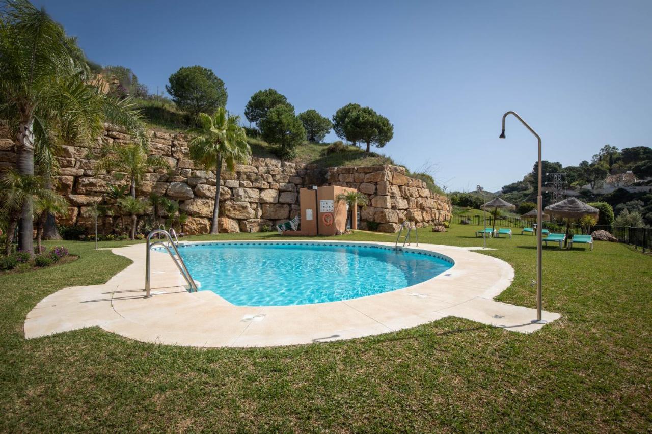 דירות 1 Marbella Beach Golf מראה חיצוני תמונה